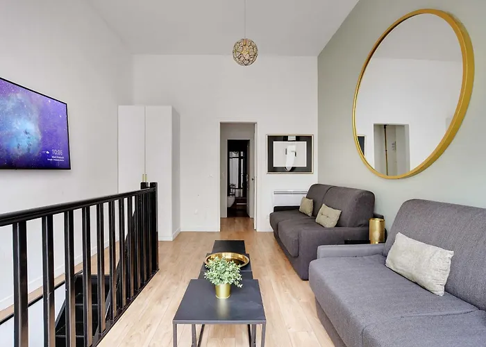 Spacious -2br 8p- Near Nation