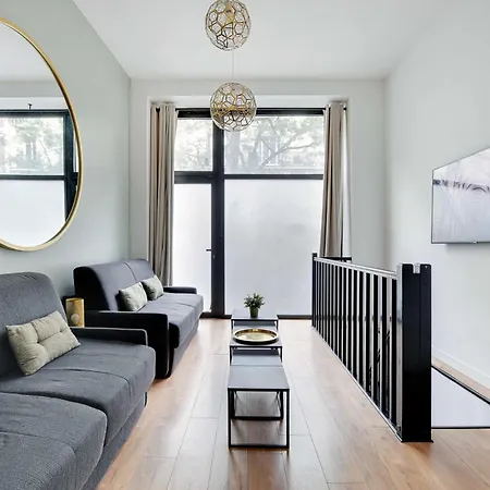شقة Spacious -2br 8p- Near Nation